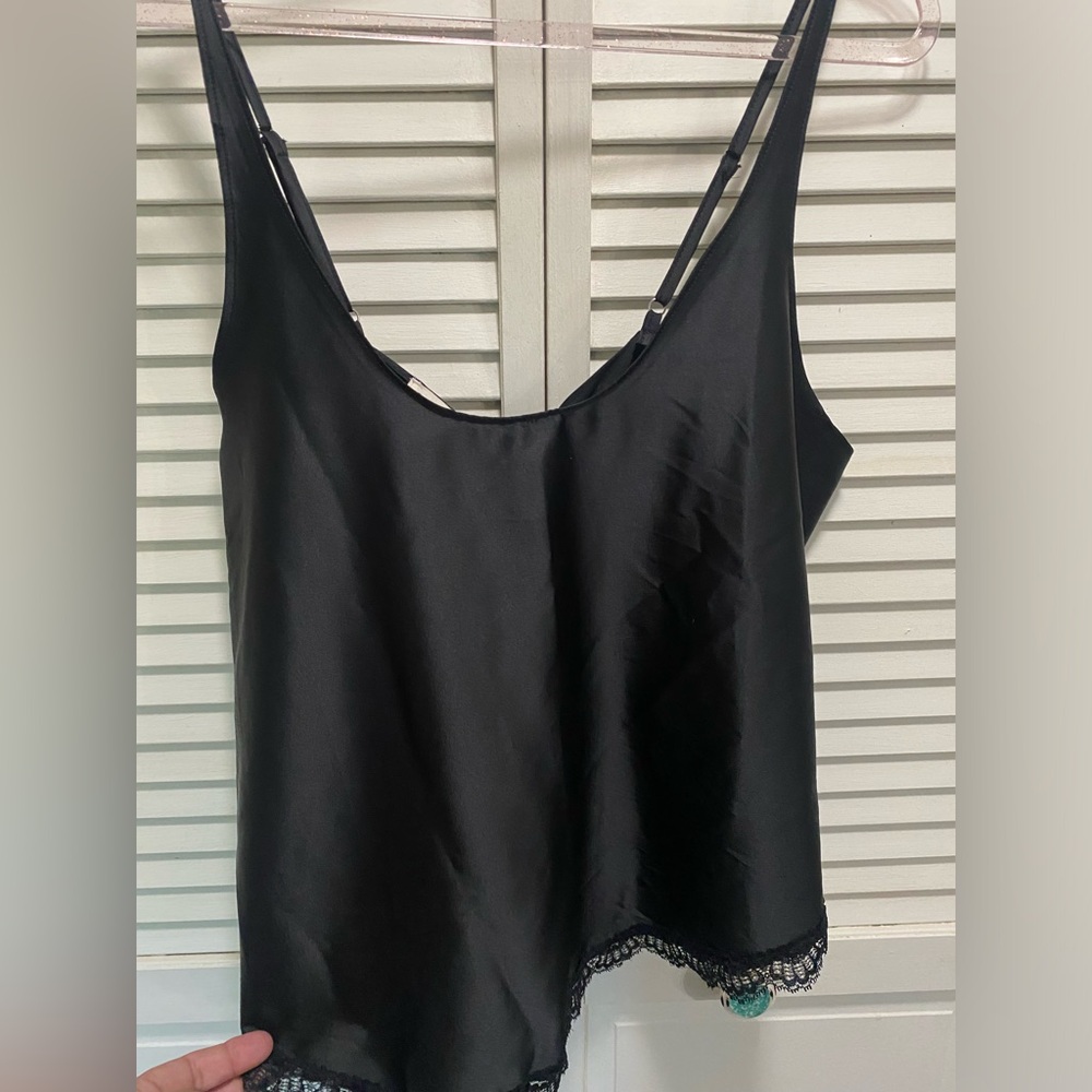POL Satin Black Cami Lace Trim Adjustable‎ Straps Open Back Size M NWOT